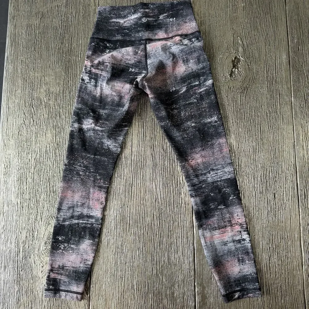 Lululemon Wunder Under High-Rise 7/8 Tight Full-On Luxtreme 25" Sz 4 - Picture 4 of 7